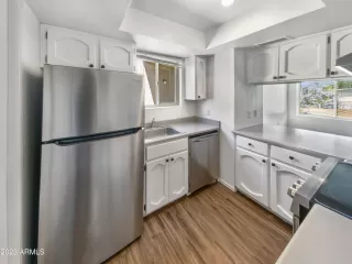 Photo #6: 6556007 Listing 