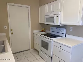 Photo #6: 6556011 Listing 