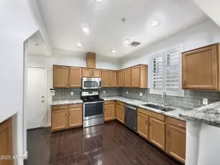 Photo #4: 6556043 Listing 