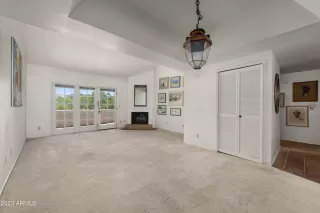 Photo #4: 6556074 Listing