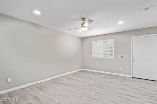 Photo #6: 6556295 Listing 