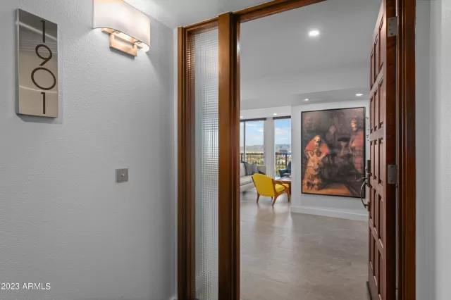 MLS: 6556314 Condo For Sale