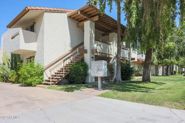 MLS: 6556332 Condo For Sale