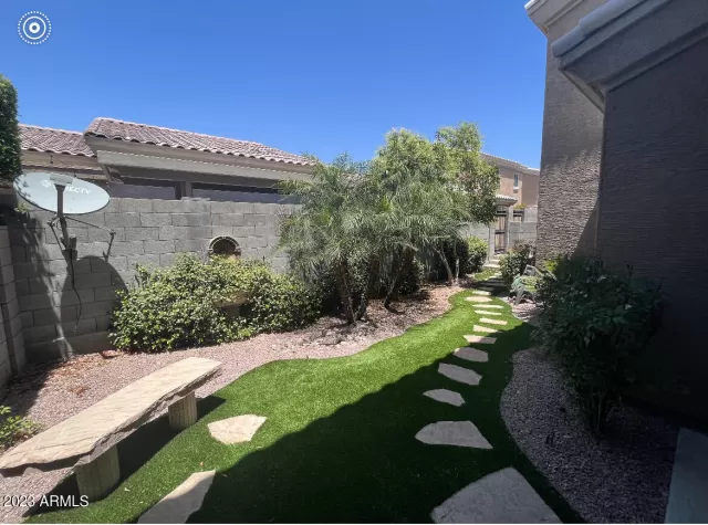 MLS: 6556514 Condo For Sale