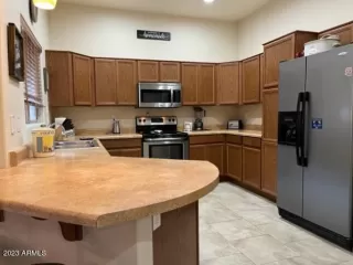 Photo #3: 6556514 Listing