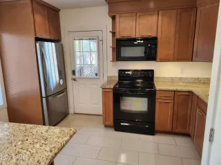 Photo #3: 6556660 Listing 
