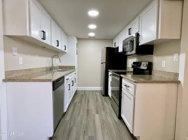 MLS: 6556694 Condo For Sale