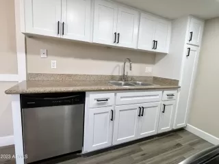 Photo #1: 6556694 Listing