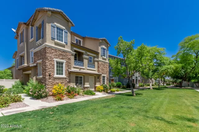 MLS: 6556695 Condo For Sale