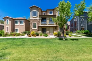 Photo #1: 6556695 Listing