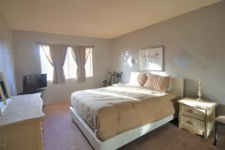 Photo #4: 6556885 Listing