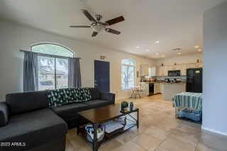 Photo #3: 6556929 Listing