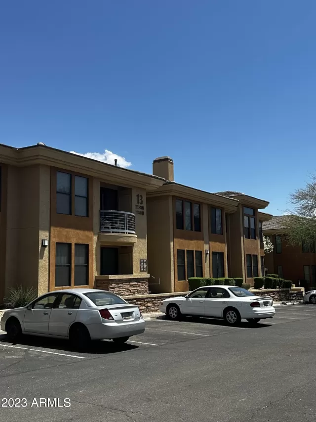 MLS: 6556956 Condo For Sale