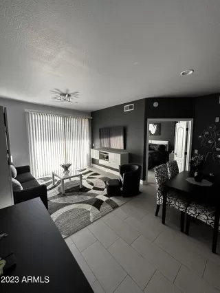 Photo #4: 6556956 Listing 
