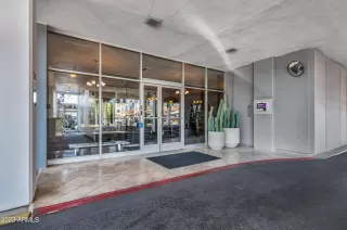 Photo #3: 6556971 Listing