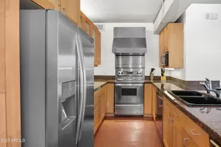 Photo #6: 6557030 Listing