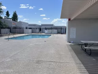 Photo #4: 6557122 Listing