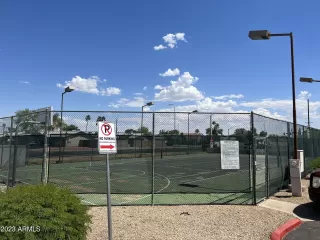 Photo #6: 6557122 Listing