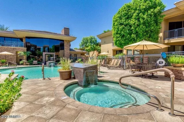 MLS: 6557215 Condo For Sale