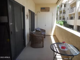 Photo #5: 6557246 Listing 