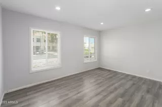 Photo #3: 6557299 Listing