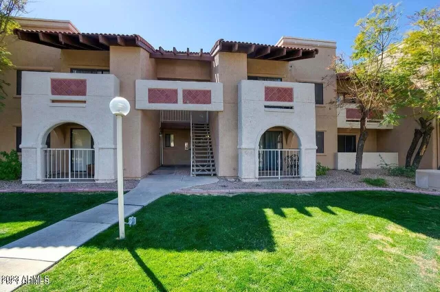 MLS: 6557328 Condo For Sale