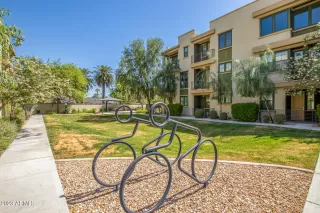 Photo #2: 6557427 Listing 