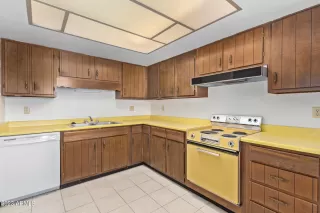 Photo #4: 6557433 Listing 