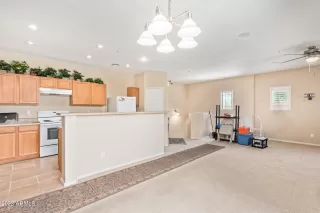 Photo #6: 6557450 Listing