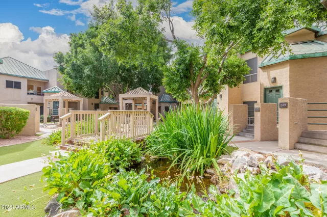 MLS: 6557558 Condo For Sale