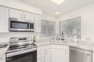 Photo #3: 6557558 Listing