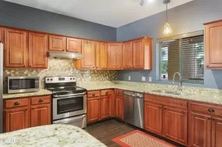 Photo #3: 6557565 Listing