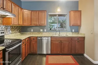 Photo #5: 6557565 Listing