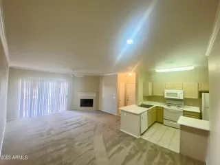 Photo #4: 6557633 Listing