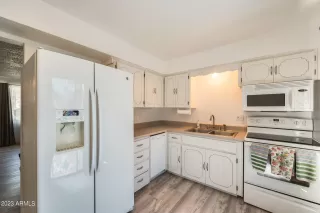 Photo #6: 6558232 Listing 