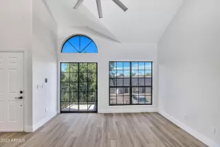 Photo #3: 6558296 Listing 