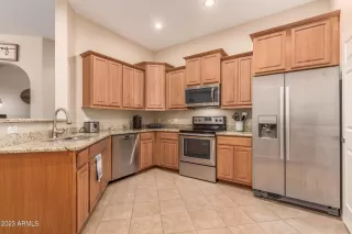 Photo #5: 6558454 Listing