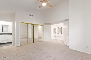 Photo #5: 6558621 Listing