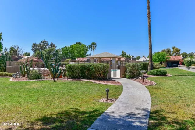 MLS: 6558635 Condo For Sale