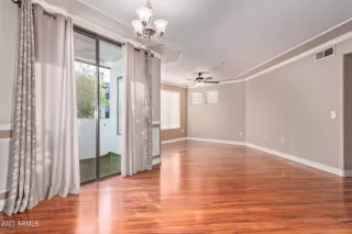 Photo #2: 6558677 Listing 