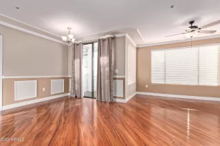 Photo #6: 6558677 Listing 