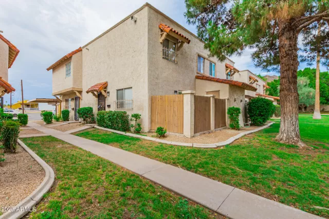 MLS: 6558696 Condo For Sale