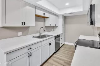 Photo #1: 6558785 Listing