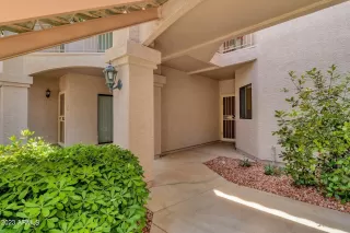 Photo #4: 6558853 Listing