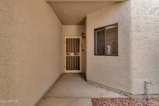 Photo #5: 6558853 Listing