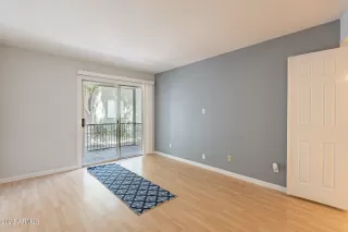 Photo #4: 6558870 Listing 