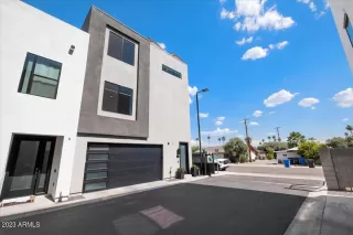 Photo #6: 6559021 Listing