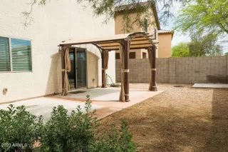 Photo #5: 6559073 Listing