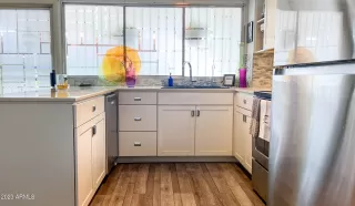 Photo #5: 6559078 Listing 