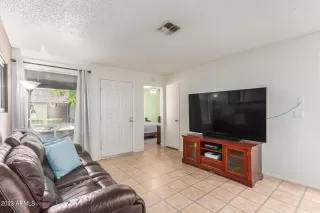 Photo #2: 6559108 Listing 